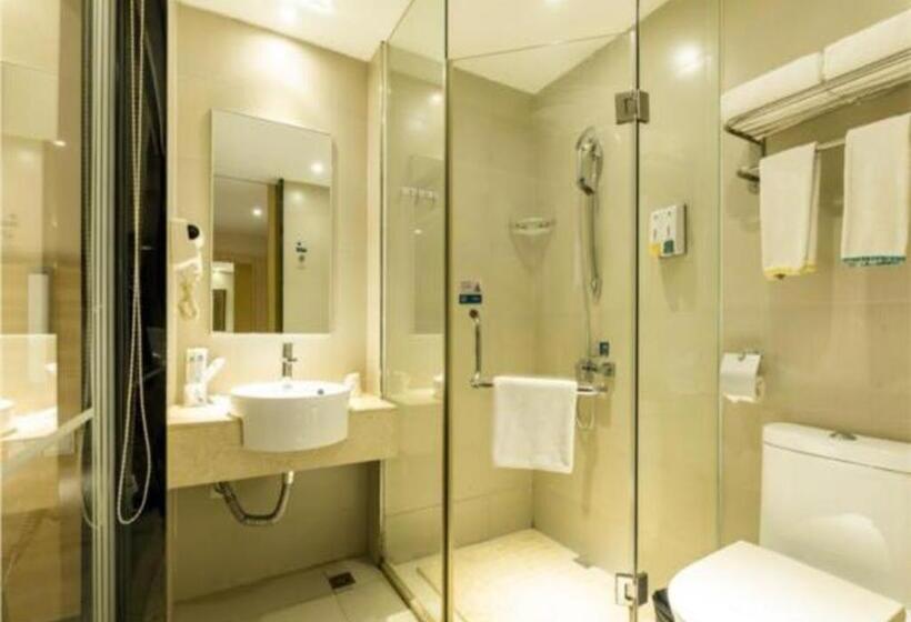 Отель City Comfort Inn Yingcheng Railway Station Shanghe Square