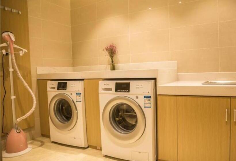 Отель City Comfort Inn Yingcheng Walking Street