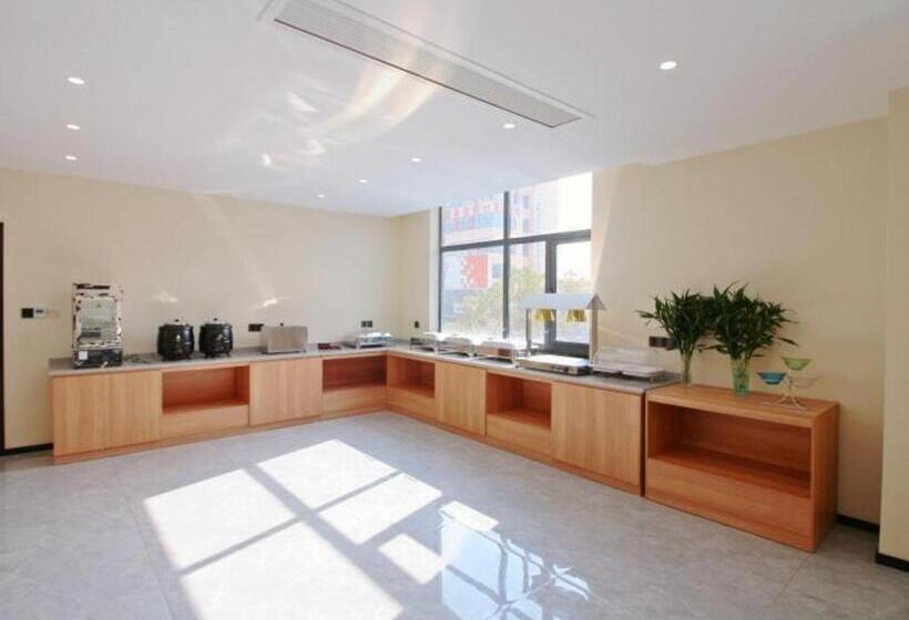 فندق Greentree Inn Express Zhangjiagang Hexing Town Shazhou Professional Institue Of Technology