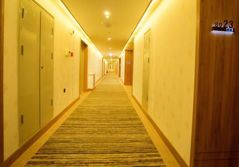 בית מלון כפרי Greentree Inn Liaocheng Xin County Bus Station