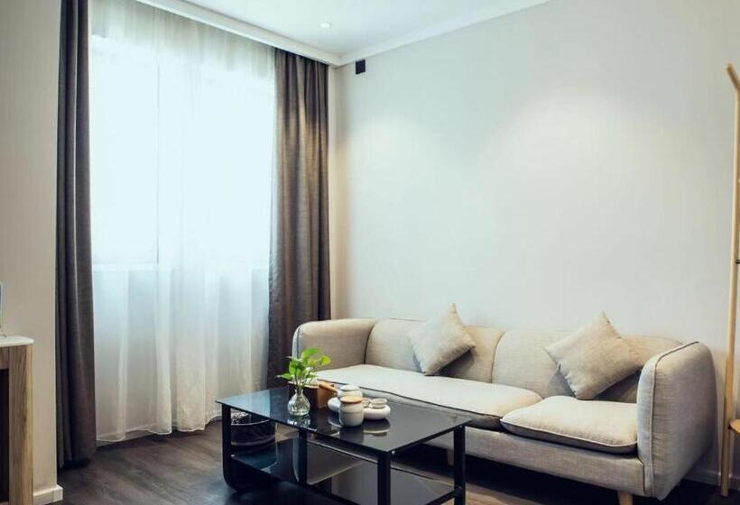 Hanting Premium Hotel Suqian Sihong Galaxy International Plaza