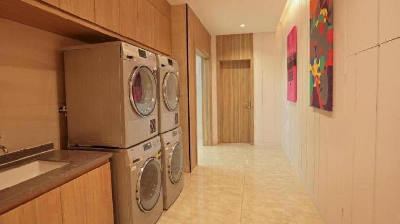 Hanting Hotel Yuyao Zhongan Plaza