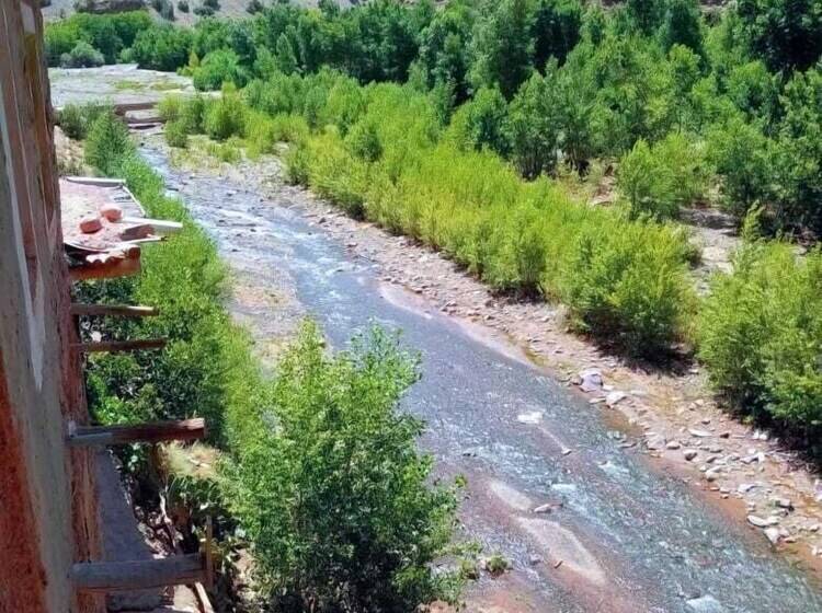 هاستل Gite Ifoulou Tassaout