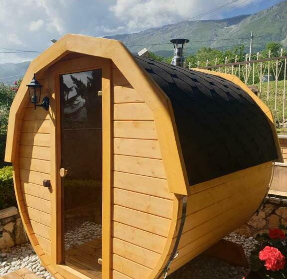 B&b Lo Chalet Di Ocre