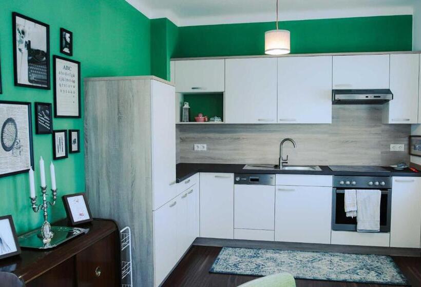 住宿加早餐  Amd Chalet