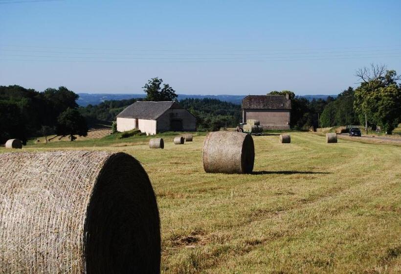 مبيت وإفطار Auberge Des Ruines De Merle