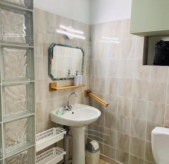 민박 Les Copains à Bord