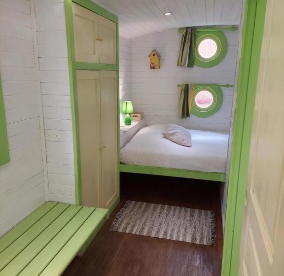 민박 Les Copains à Bord