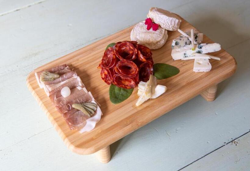 민박 Les Copains à Bord