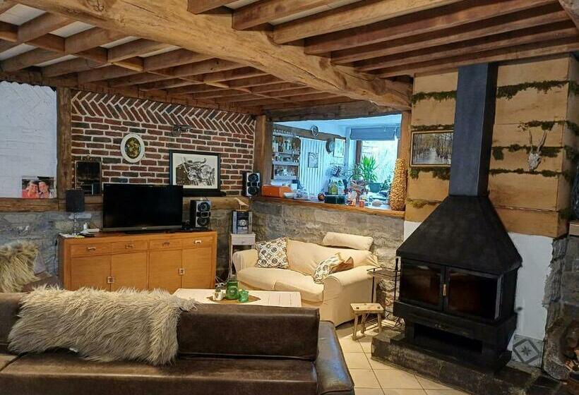 민박 Les Gabelous Chambre D Hôtes Viroinval