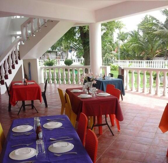 민박 Medellin Seaview Inn