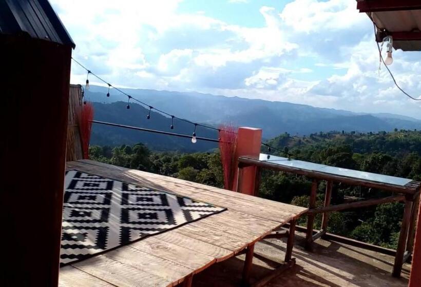 مبيت وإفطار Terre Terrace Glamping   Doichang