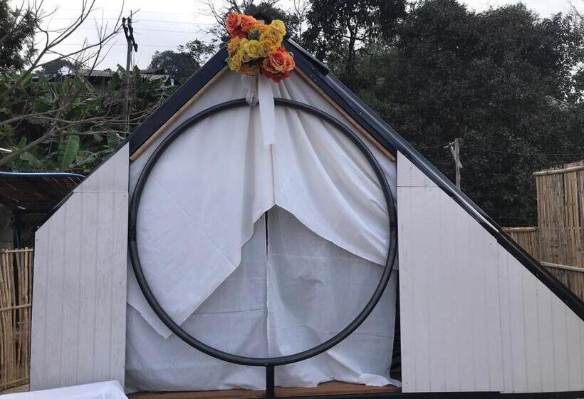 مبيت وإفطار Terre Terrace Glamping   Doichang