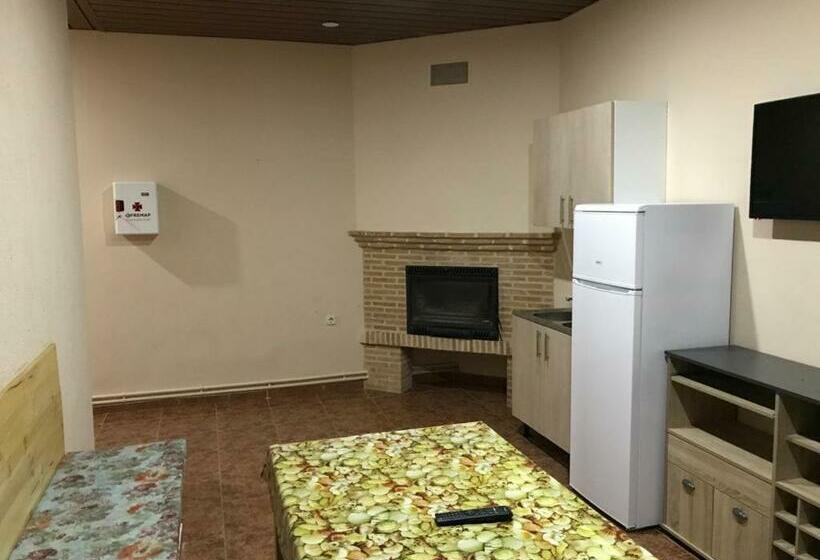 Hostel Albergue El Pozuelo