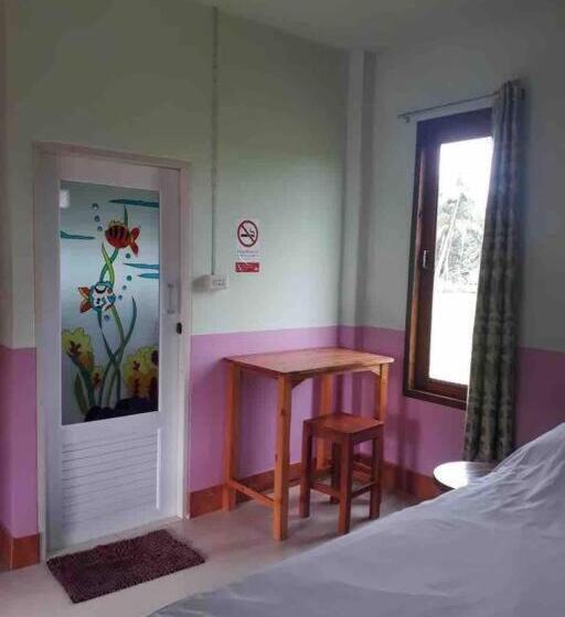 酒店 เพชร รีสอร์ท นครไทย Phet Resort, Nakhonthai