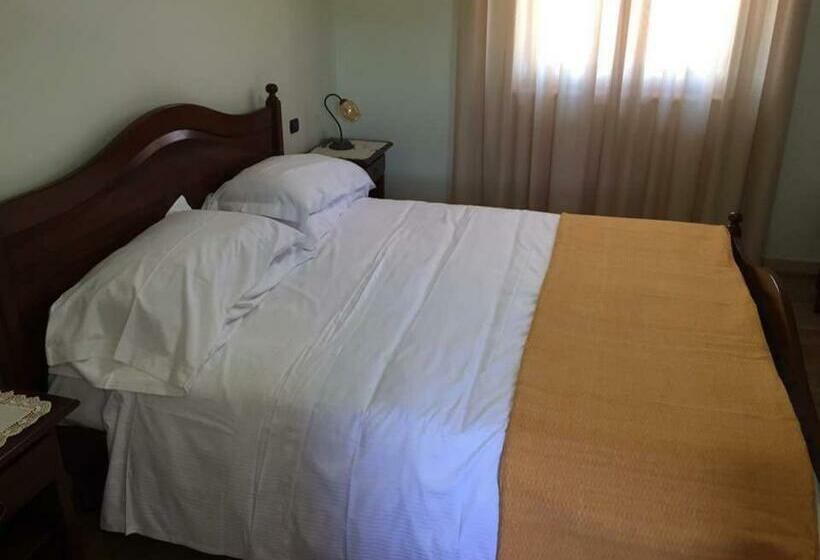 فندق Agriturismo Montebeltrano