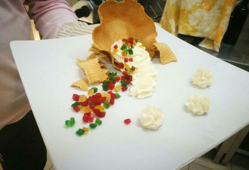 فندق Agriturismo Montebeltrano