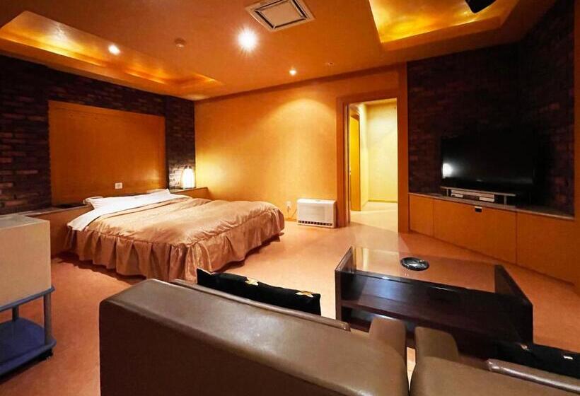 فندق Arun Adult Only