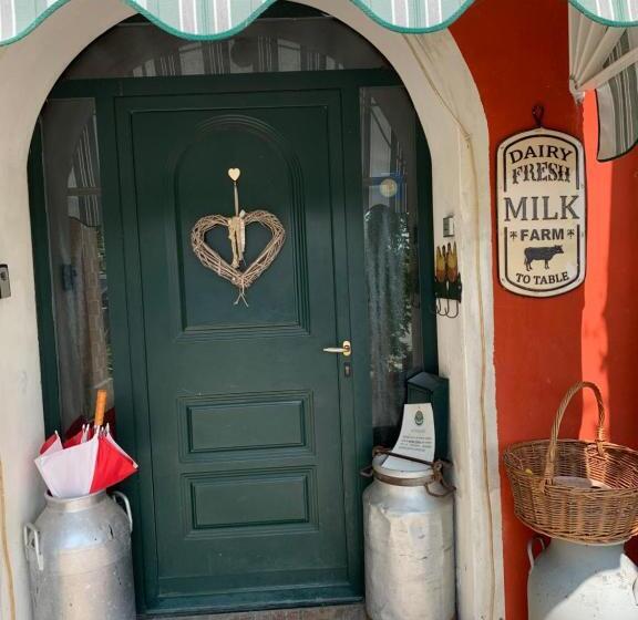 בית מלון כפרי Fattoria Amelia