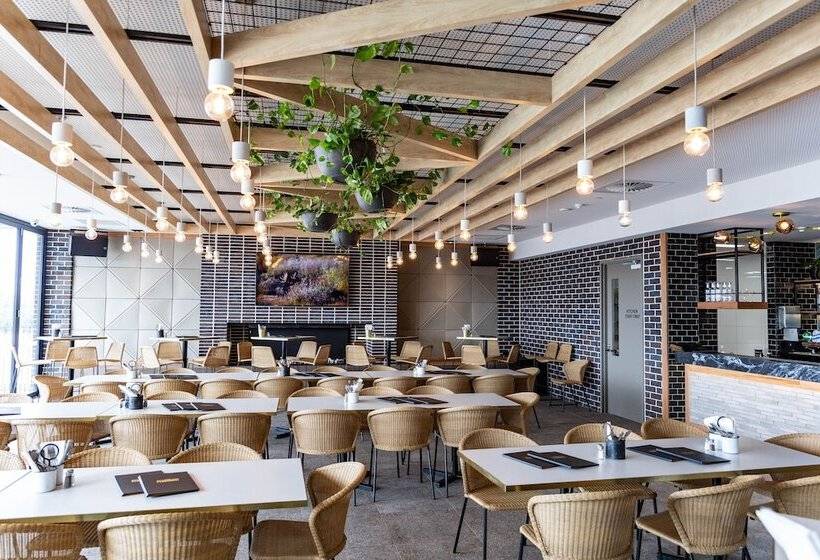 هتل The Peakhurst