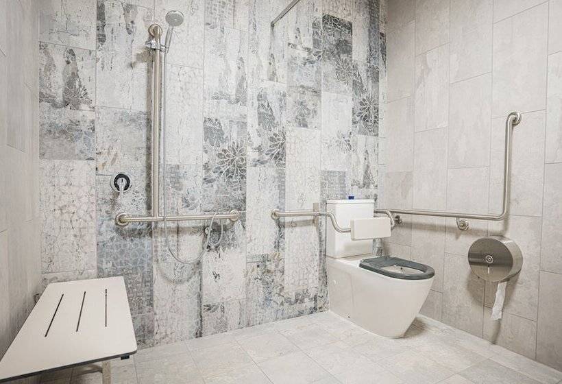 هتل The Peakhurst