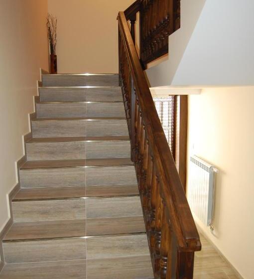 פנסיון Guest House Savina