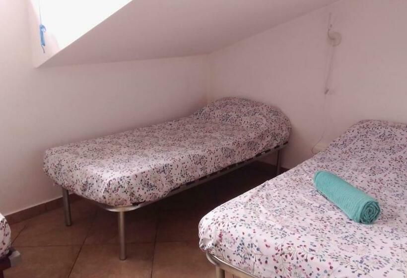 펜션 La Quercia Fiorita