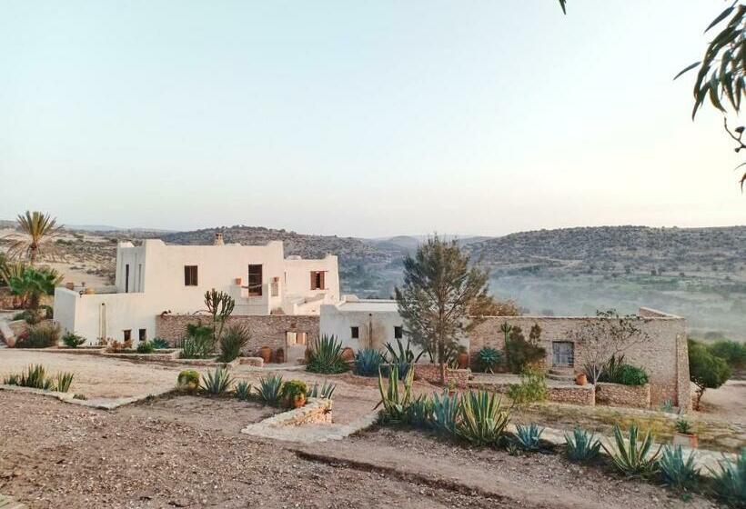 بنسيون Le Hameau Des Cascades