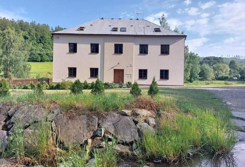 펜션 Penzion Staré Purkartice