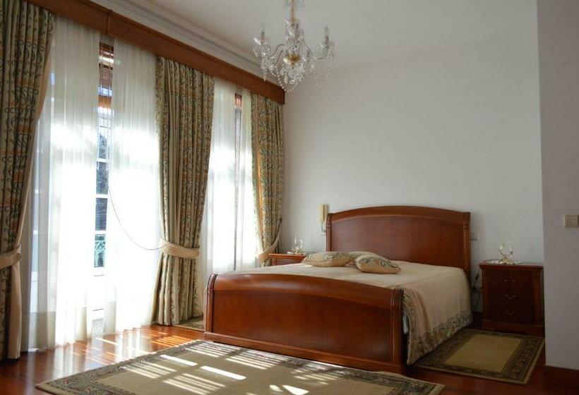 بنسيون Solar Da Saudade