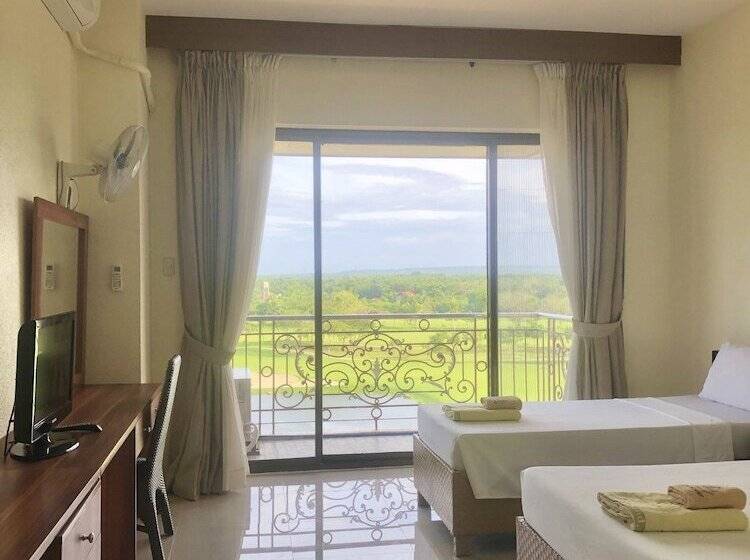 Queens Island Golf And Resort