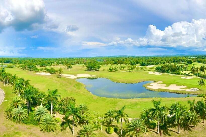 Queens Island Golf And Resort