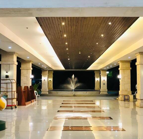 Queens Island Golf And Resort