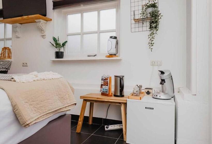 Общежитие Herberg De Lingehoeve