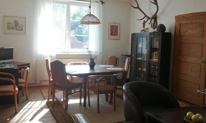 旅馆 Keramický A Výtvarný Ateliér Konešín