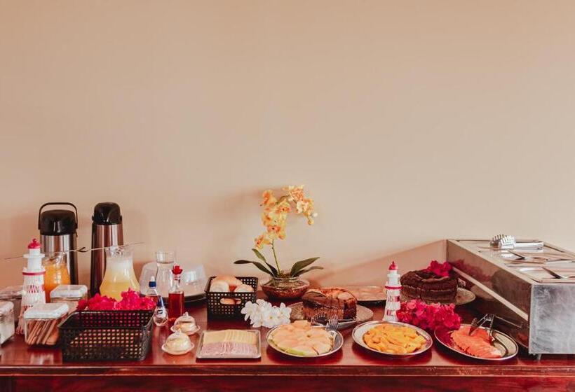 ユースホステル Pousada Mahalo Fulô