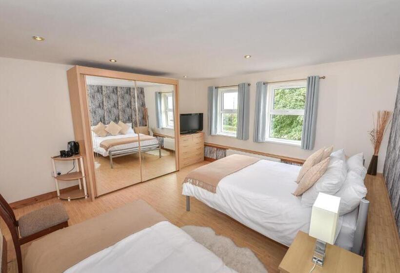 Ardkeen House B&b