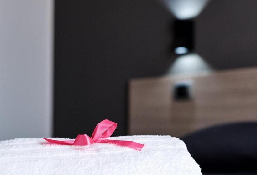 Bed and Breakfast Bouganville House   Casa Vacanze