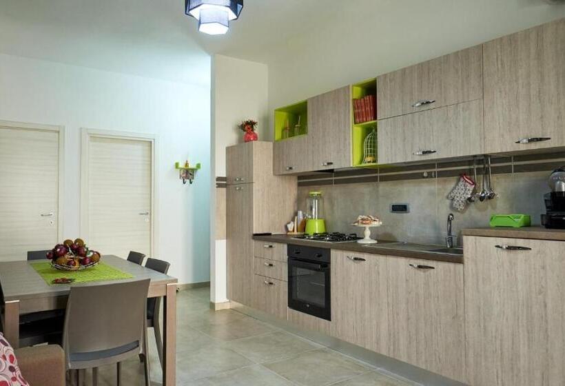 Bed and Breakfast Bouganville House   Casa Vacanze