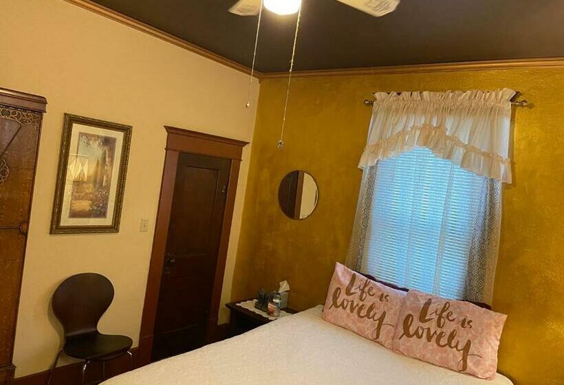 مبيت وإفطار 1912 Nostalgic Traincrew Boarding House