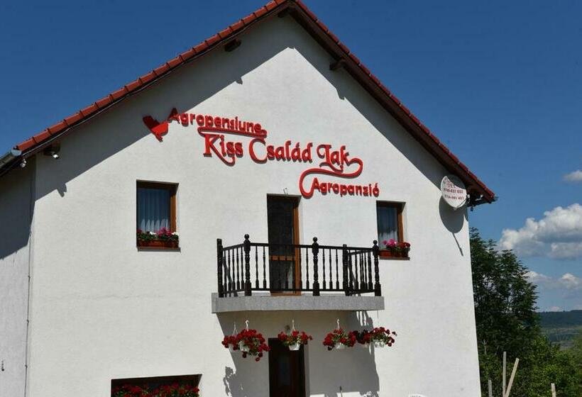 ベッドアンドブレックファースト Atyha Kiss Csalad Lak Agropanzio