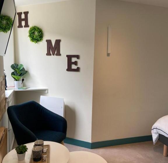 مبيت وإفطار Au Fil De L’ô