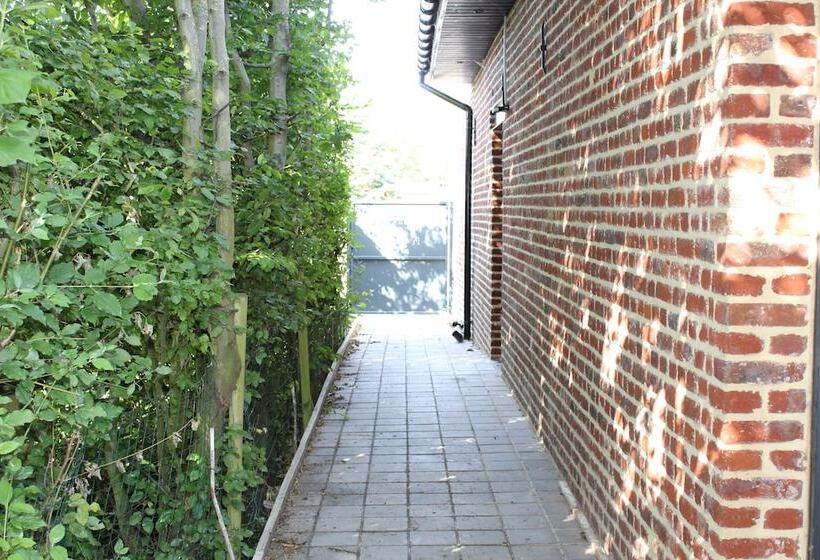 민박 Aux P Tits Bonheurs La Grange