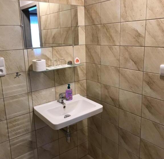 צימר Bendovský Dvůr