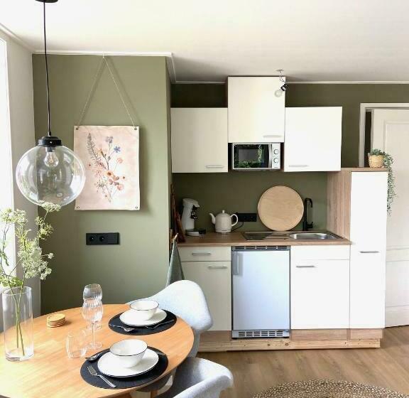 Bed and Breakfast By Mosk