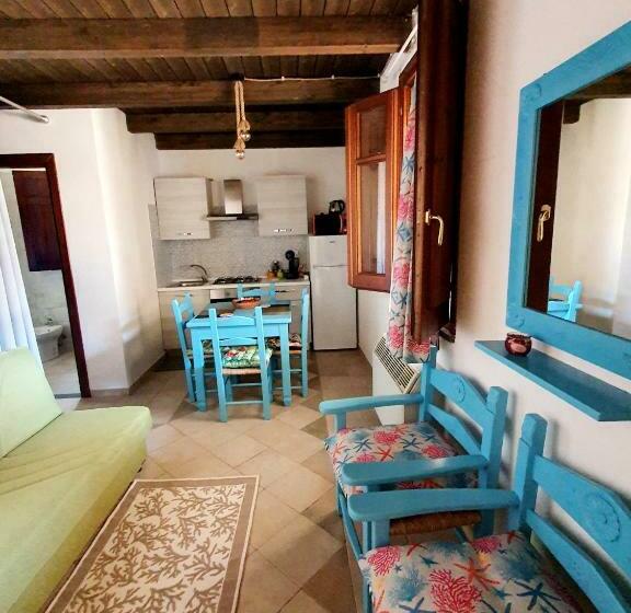 مبيت وإفطار Sinis House Isprocilis