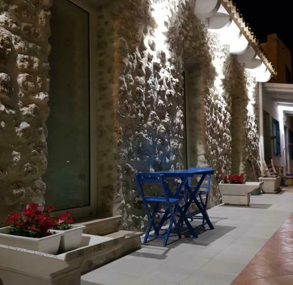 Bed and Breakfast Casa Vacanze Brezza Di Gaffe