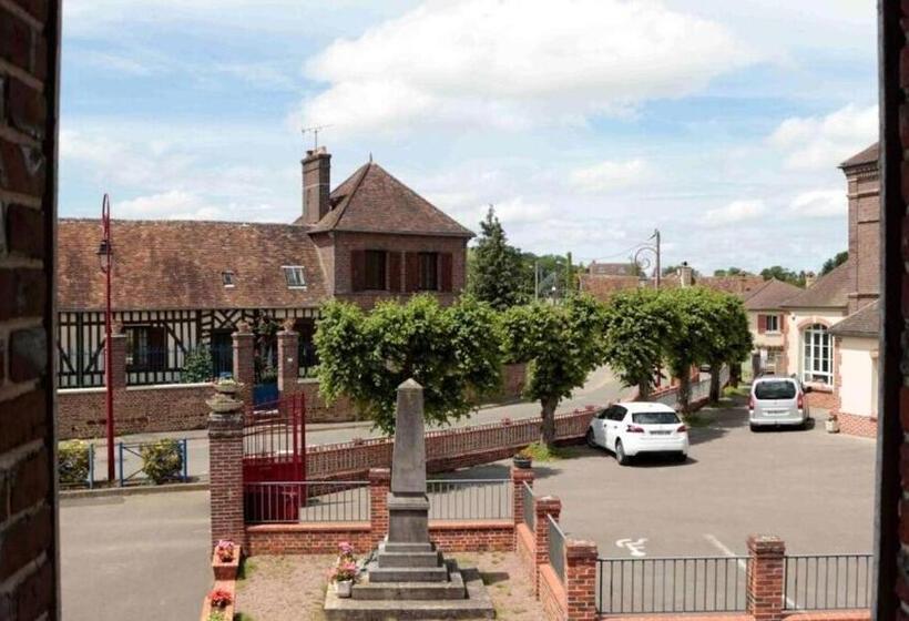 Bed and Breakfast Chambre Calme Et Accueillante, Parking Gratuit, Navette Gare Ou Aéroport