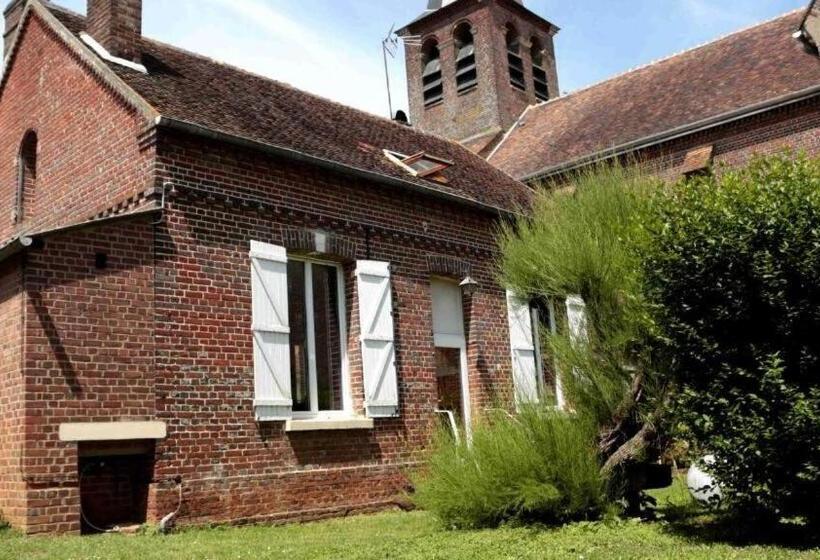 Bed and Breakfast Chambre Calme Et Accueillante, Parking Gratuit, Navette Gare Ou Aéroport