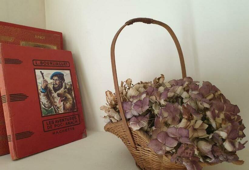 ベッドアンドブレックファースト Chambre D Hôtes De La Bigottière